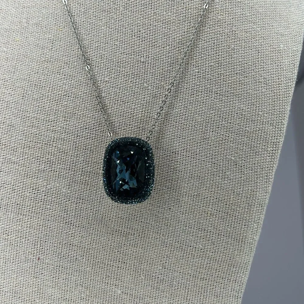 Swarovski Blue Crystal Necklace - Picture 3 of 5
